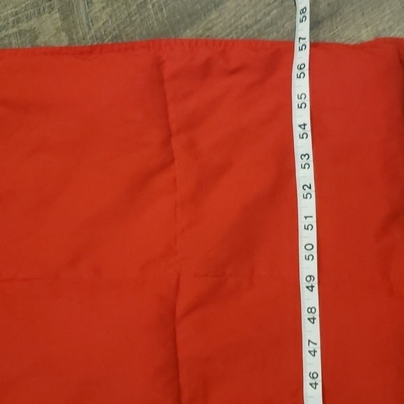 unbranded Christmas Comforter Size 57" x 50" Red snowflakes bells tree rein - Picture 6 of 6